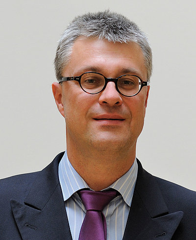 Bild: Prof. Dr.-Ing. Stefan Krüger, Technische Universität Hamburg - Institut für Entwerfen von Schiffen und Schiffssicherheit