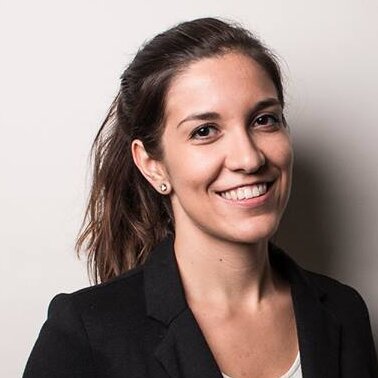 Portraitfoto von Katharina Ritzer Portraitfoto von Katharina Ritzer