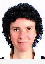 Portraitfoto von Sabine Becker Portraitfoto von Sabine Becker